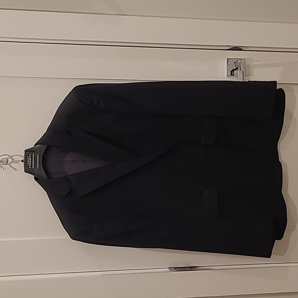 Charles Tyrwhitt -46R - Charcoal Suit (Jacket & Pants) -- NWOT - Never Worn!! - Picture 9 of 15